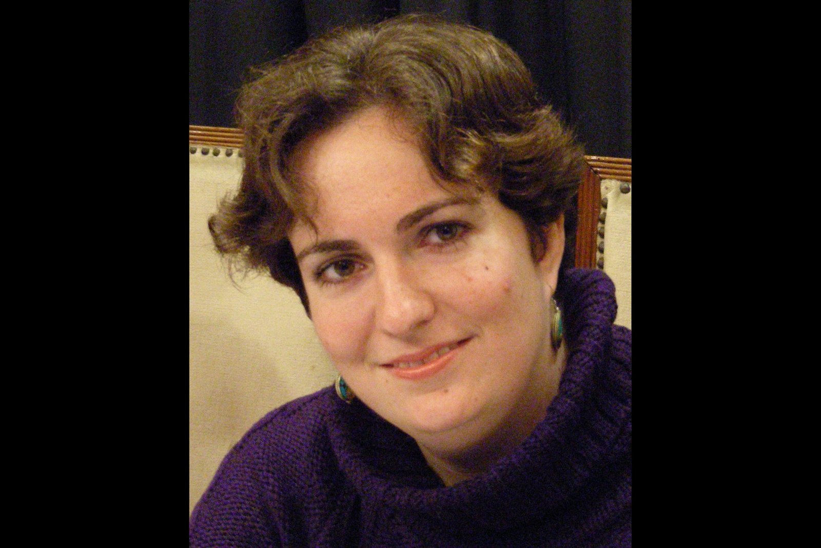Lee más sobre el artículo Verónica Aranda: «Hay voces valiosísimas en la poesía actual latinoamericana»