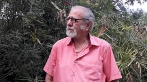 Lee más sobre el artículo Presentaron los «Bosques de la poesía», un proyecto para cuidar la naturaleza. (Vía Télam)