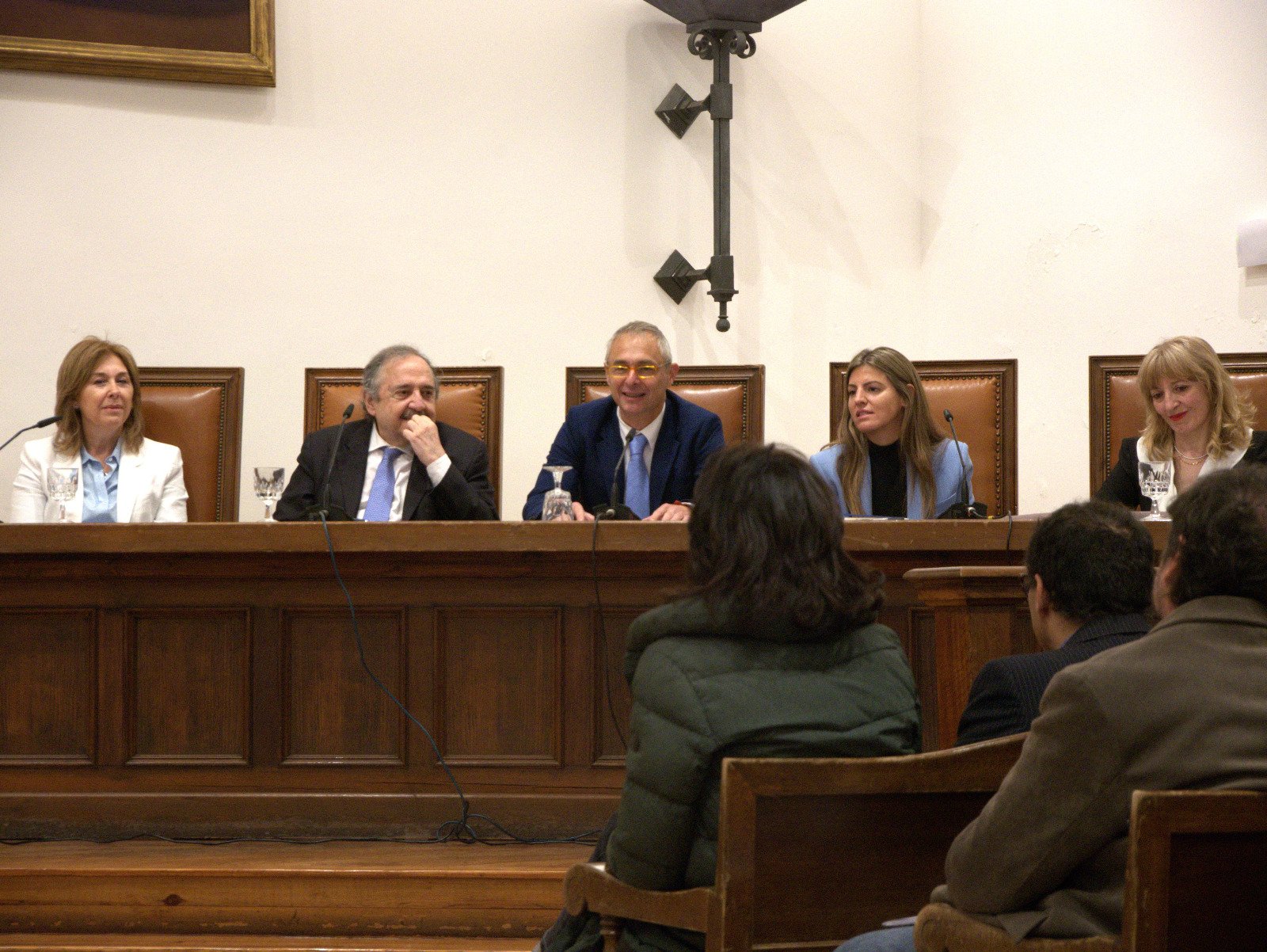 En este momento estás viendo SE INAUGURÓ LA “CÁTEDRA ARGENTINA” EN LA HISTÓRICA UNIVERSIDAD DE SALAMANCA