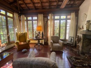 Lee más sobre el artículo Pasear en El Paraíso, la casa de Manuel Mujica Lainez