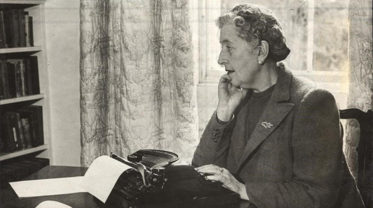 Lee más sobre el artículo Agatha Christie: misterio tras la pluma de la reina del crimen