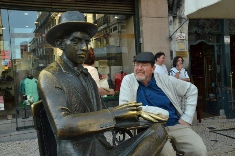 En este momento estás viendo Fernando Pessoa, un maestro de la sospecha