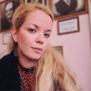 Lee más sobre el artículo Un poema de Jelena Ljubenović