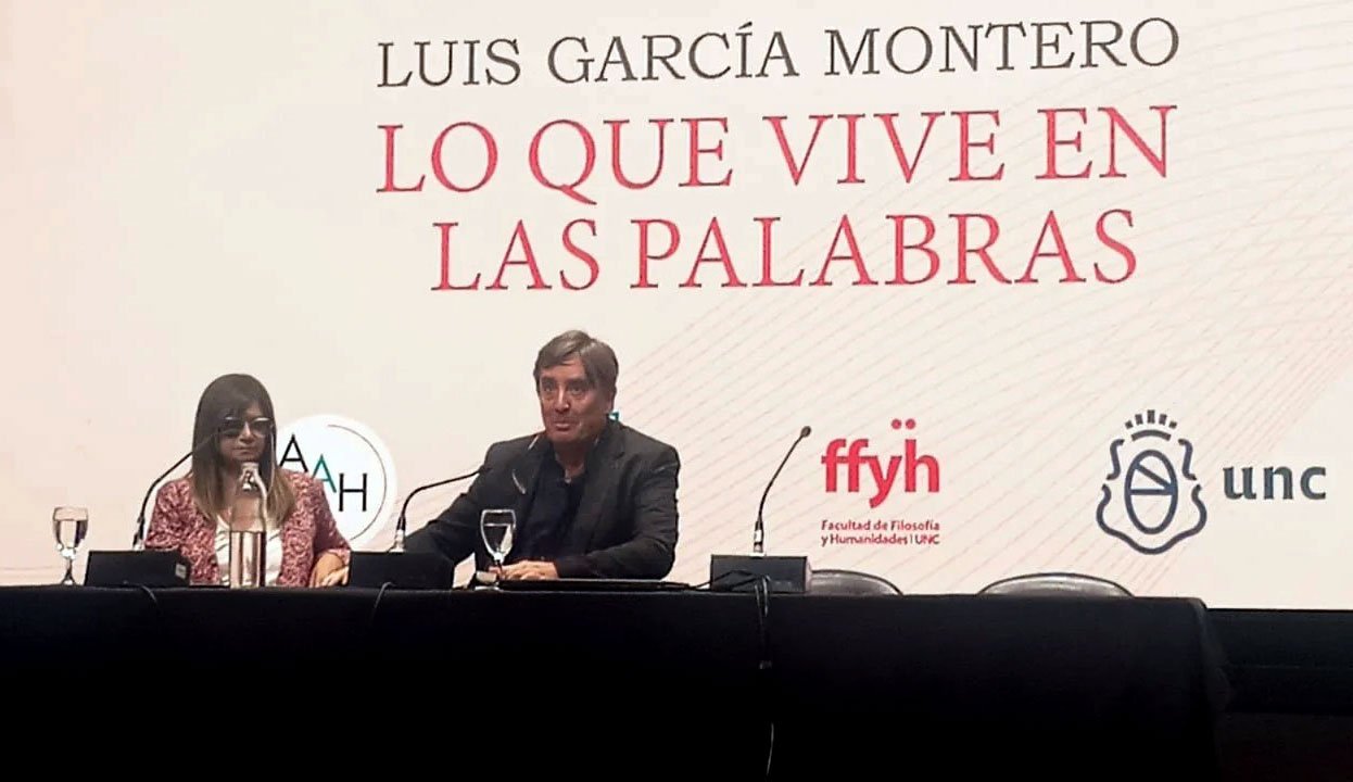 En este momento estás viendo García Montero: “La historia se cuela en las palabras”