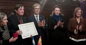 Lee más sobre el artículo El poeta García Montero recibió el Doctor Honoris Causa de la Universidad Nacional de Córdoba