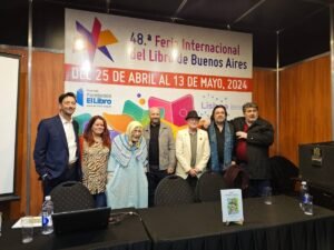 Lee más sobre el artículo Córdoba homenajeó a Lugones en la Feria del Libro de Buenos Aires