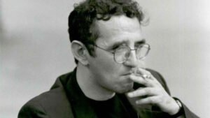 Lee más sobre el artículo Explorando los laberintos literarios de Roberto Bolaño