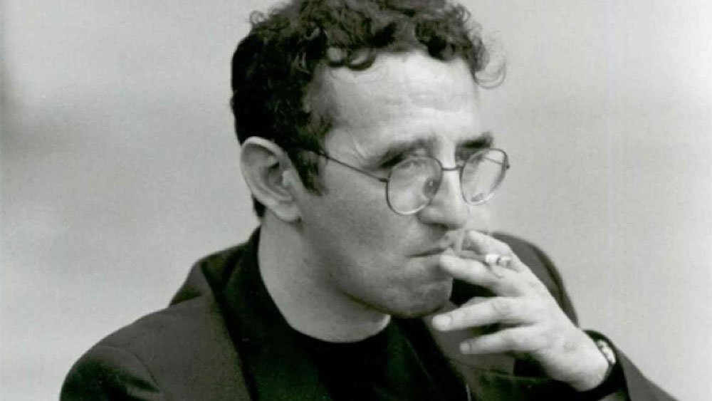 En este momento estás viendo Explorando los laberintos literarios de Roberto Bolaño