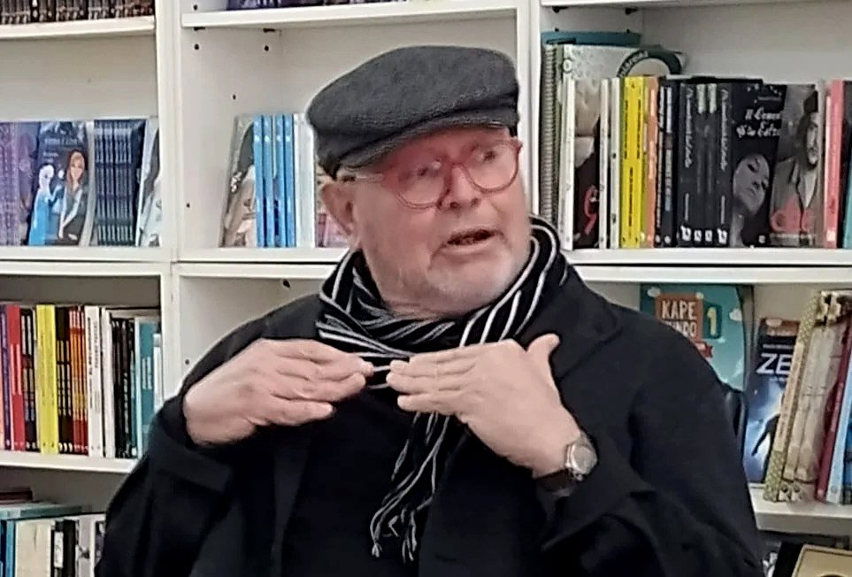 Lee más sobre el artículo ¿Pedro Solans aborda la poesía negra?¿Existe esa poética?