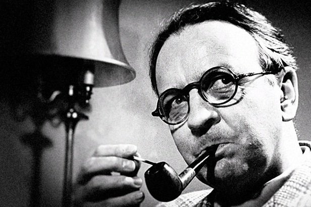 Lee más sobre el artículo 137 años de Raymond Chandler, el maestro indiscutible del «Noir»