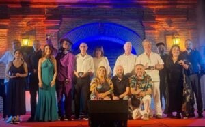 Lee más sobre el artículo Comenzó el Festival Internacional de Poesía en El Laurel en Granada