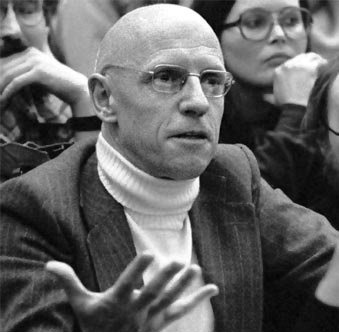 En este momento estás viendo A 98 años del nacimiento de Michael Foucalt, el filósofo que redefinió el poder y la subjetividad