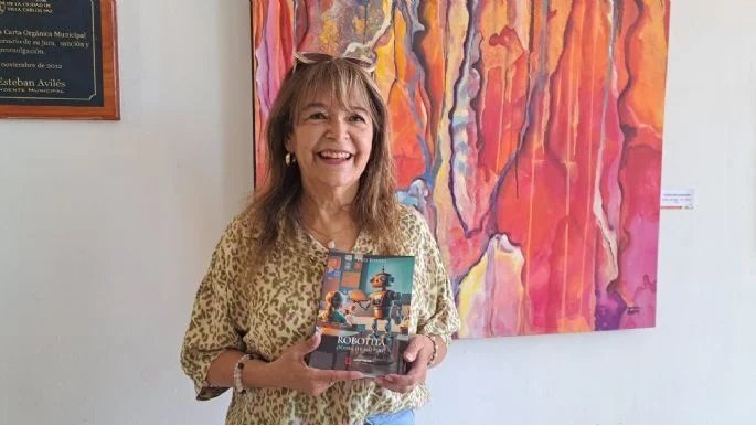 Lee más sobre el artículo Inés Torres presentará su último libro («Robotita ¿Podrá ser maestra?») en la Feria Internacional del Libro