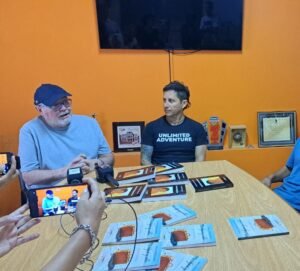 Lee más sobre el artículo Corprens Editora entregó los libros ganadores del Fondo Editorial de Carlos Paz