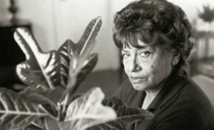 Lee más sobre el artículo Olga Orozco: la poeta que habitó lo invisible