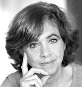 Lee más sobre el artículo Ana María Shua: La alquimista de lo breve y lo profundo