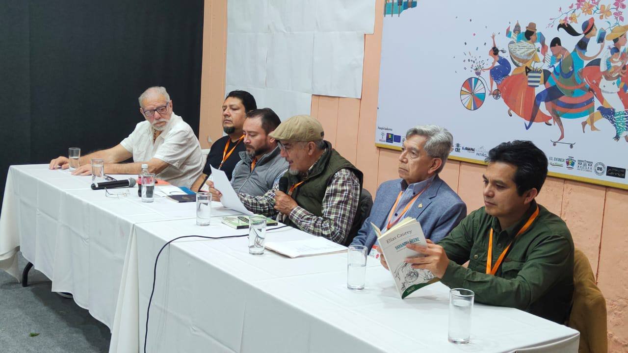 Lee más sobre el artículo Feria Internacional del Libro de Santa Cruz de la Sierra, voces que tejen un diálogo universal