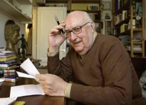 Lee más sobre el artículo Andrea Camilleri, el abuelo que nos enseñó a leer Sicilia