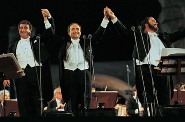 En este momento estás viendo Los Tres Tenores: el concierto que convirtió la ópera en una fiesta del mundo